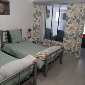 1 bedroom, Internet