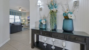 Interior - Luxurious home 2 miles from  Disney - Windsor Hills Resort (Kissimmee)