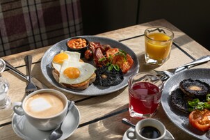 Desayuno continental todos los días (con cargo)