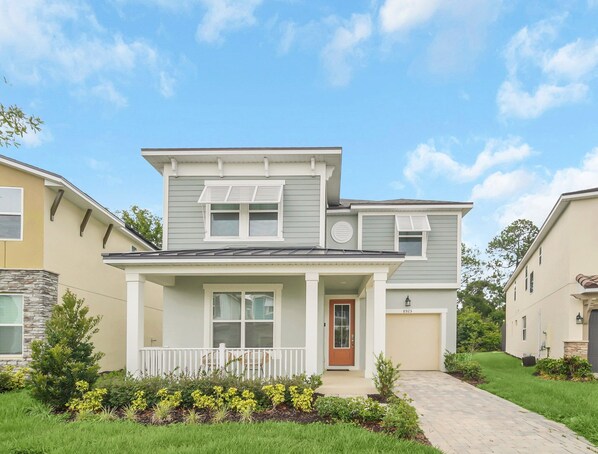 Exterior - EV_8925 - 6 Bed 5.5 Bath Villa with Screened-In Private Pool with Spillover Spa (Kissimmee)