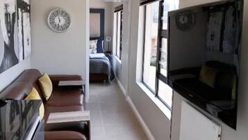 1 chambre, fer et planche à repasser, Wi-Fi gratuit, draps fournis