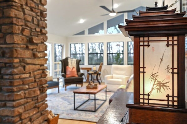 TV, fireplace, offices