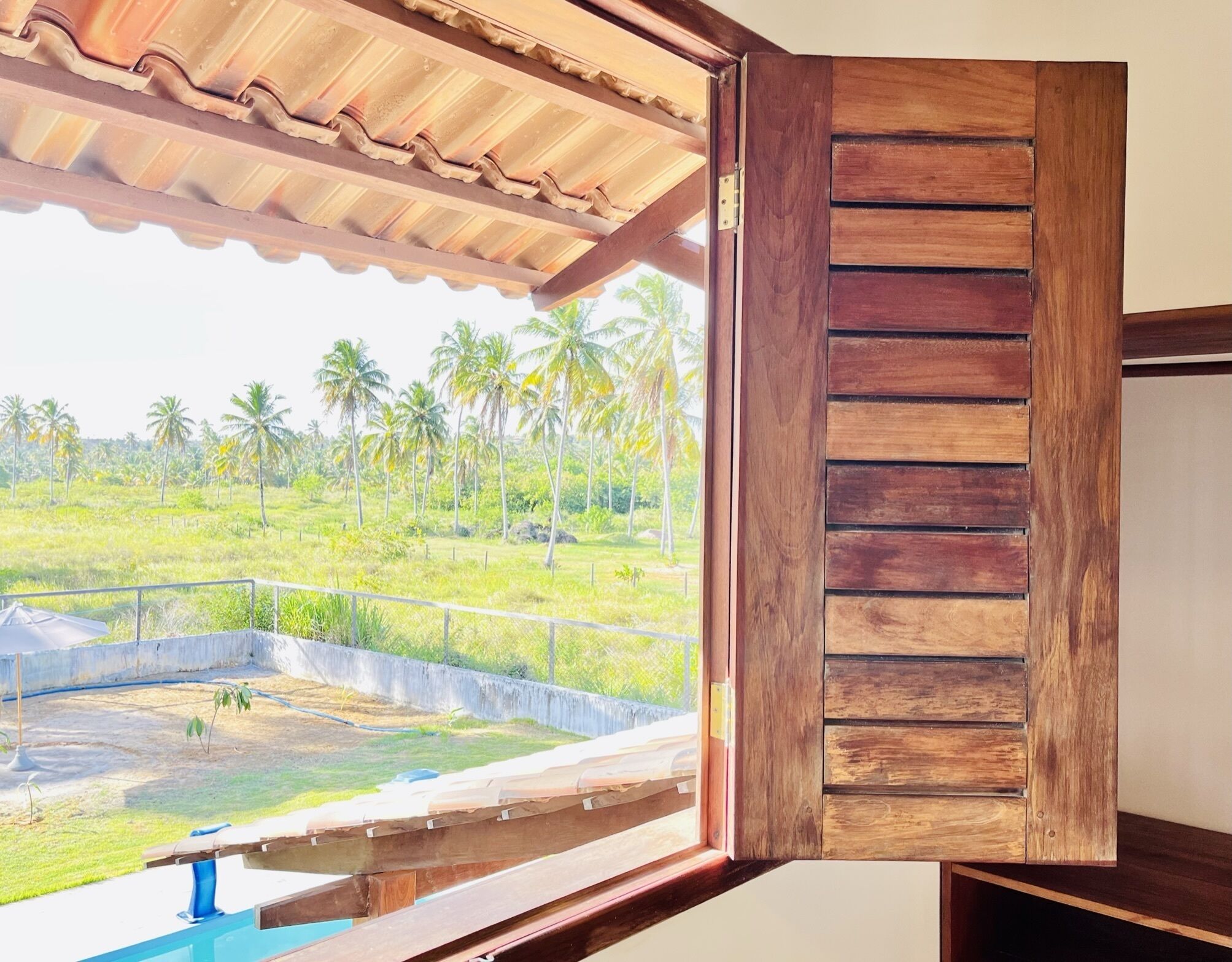 Suite com Vista Piscina | View from room