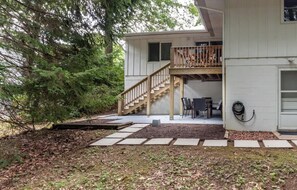 Terrace/patio - State College Getaway (State College)