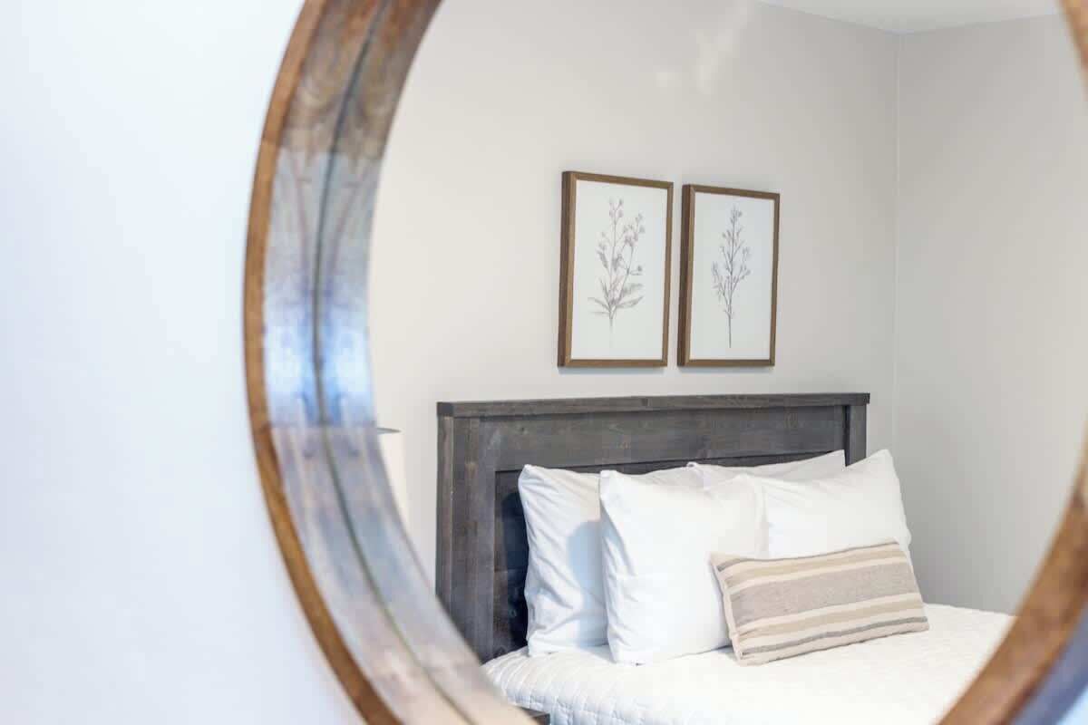 4 Schlafzimmer, Schreibtisch, Bügeleisen/Bügelbrett, kostenloses WLAN