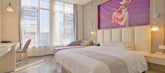 Yunjie Hotel (Wuyue Plaza)