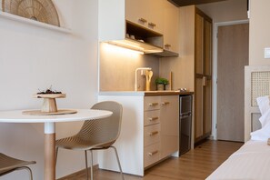 1 bedroom, desk, iron/ironing board, free WiFi - Modern SeaView Studio (Rethymno)