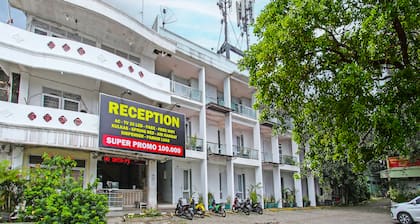 OYO Life 91957 Hotel Roda Mas 2