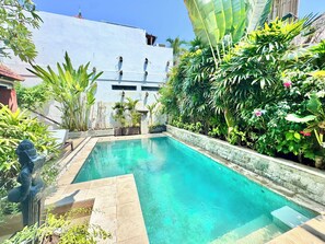 Outdoor pool - Villa Carissa: Private Pool in Seminyak Center, Bali (Bali)
