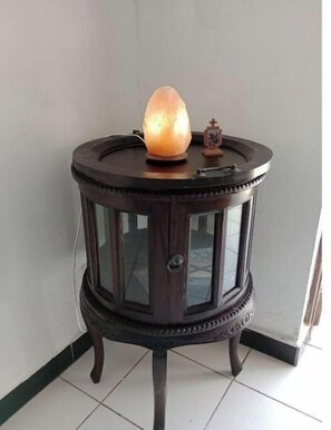 Unclassified image, 3 of 25, button