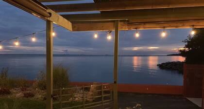 Start of the EPIC Wine Trail, Harrow on Beautiful Lake Erie