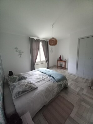 5 camere, Wi-Fi, lenzuola
