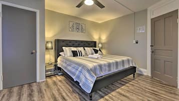 4 bedrooms, iron/ironing board, travel cot, Internet