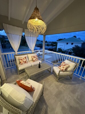 Property grounds - Orient Bay, Appartement Luxueux à 3 Minutes de la Plage! (Collectivité de Saint-Martin)