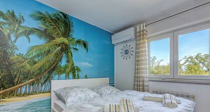 Sea Breeze Residence Mariella