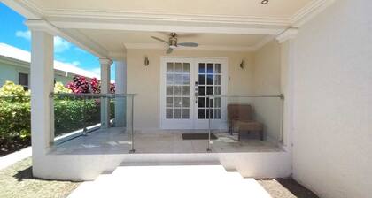 Roomy Lower 3 Bedroom West Coast Property with Pool