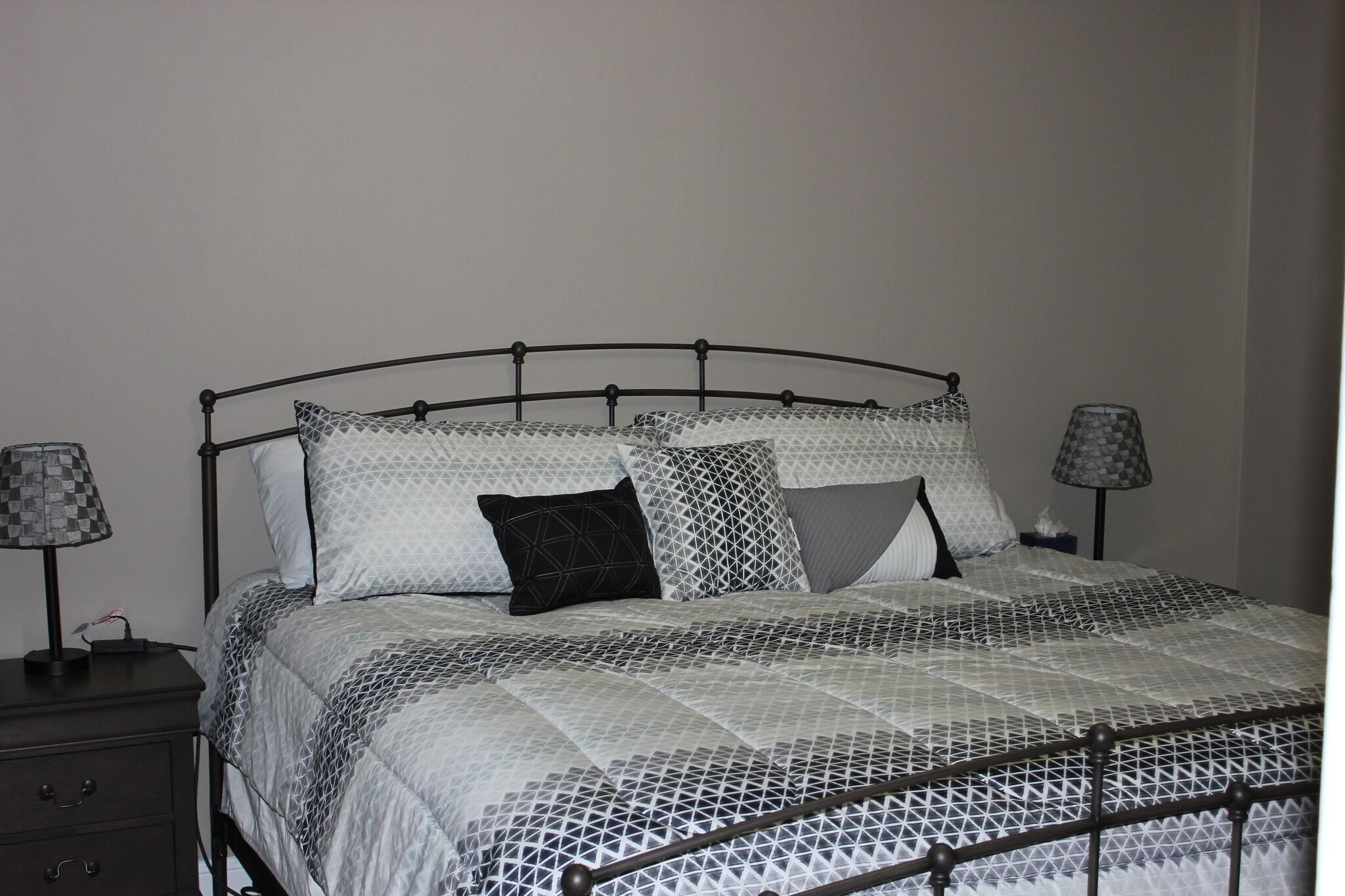 1 Schlafzimmer, Schreibtisch, Bügeleisen/Bügelbrett, kostenloses WLAN