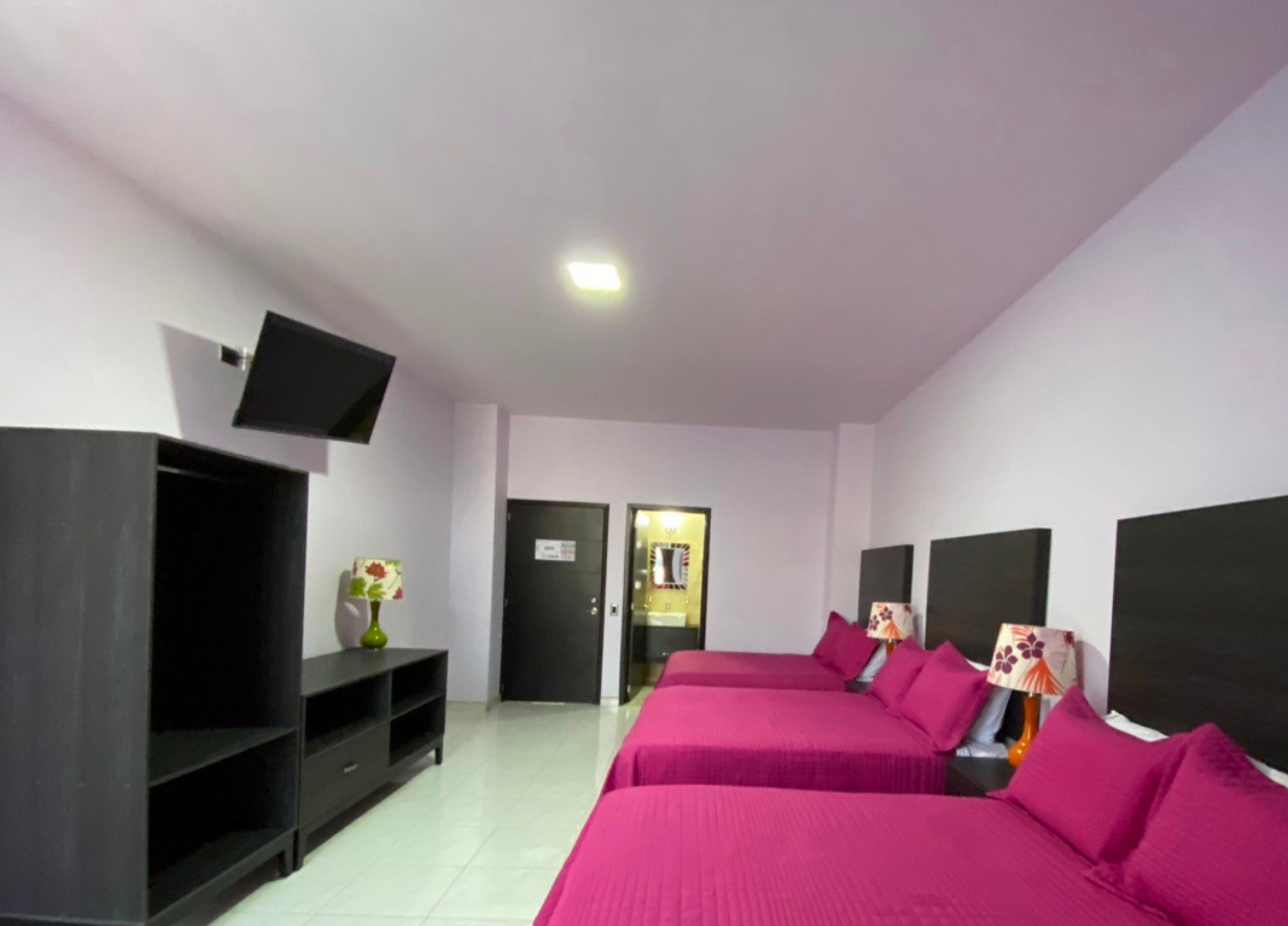 Comfort Triple Room | Free WiFi, bed sheets