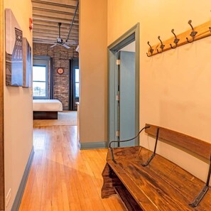 Nicht klassifiziertes Bild, 2 von 21, Schaltfläche