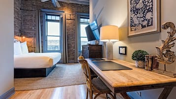 1 chambre, bureau, fer et planche à repasser, Wi-Fi