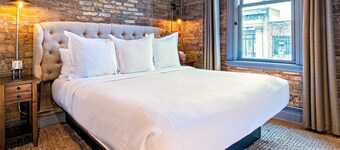 124 Lofts - Downtown Dundee - Walk to Dining