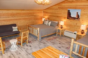 Interior - Glamping Cabins in Palo Duro Canyon State Park (Canyon)