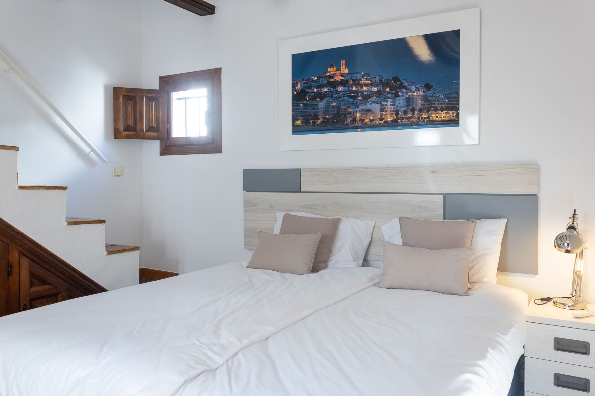 2 slaapkamers, een strijkplank/strijkijzer, wifi, beddengoed