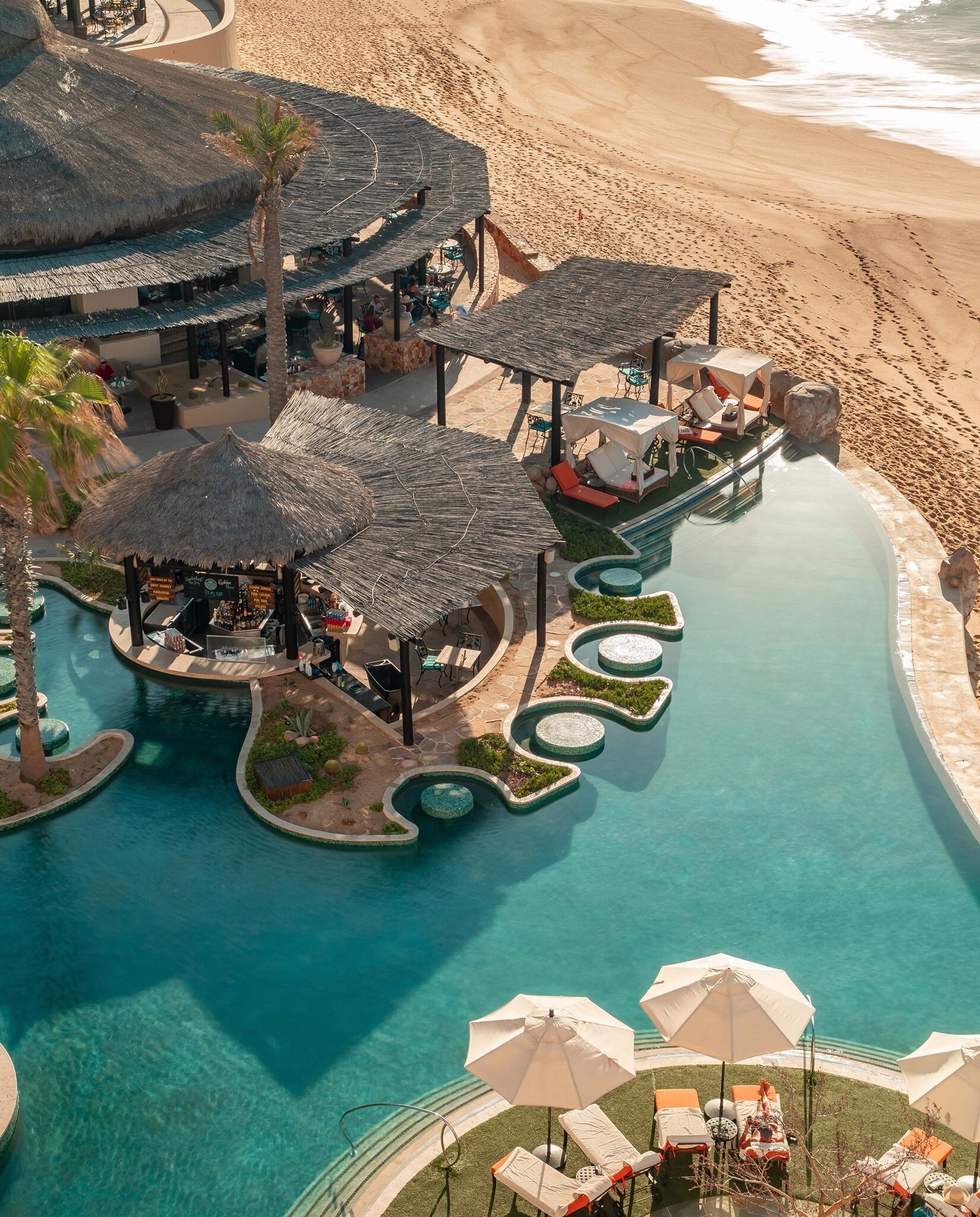 Outdoor pool, an infinity pool