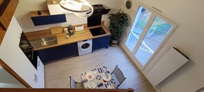 Réfrigérateur, micro-ondes, four, lave-vaisselle