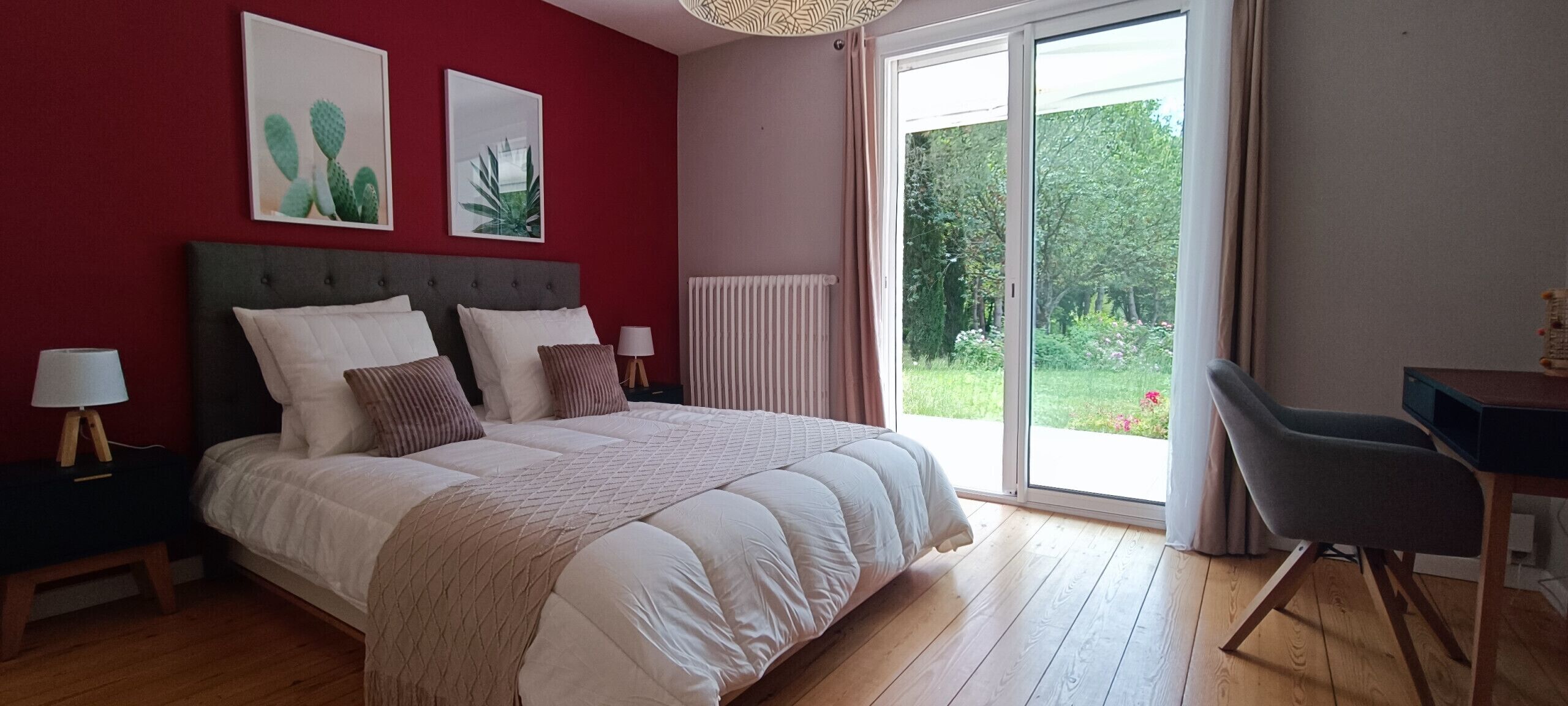 5 chambres, fer et planche à repasser, Wi-Fi gratuit, draps fournis