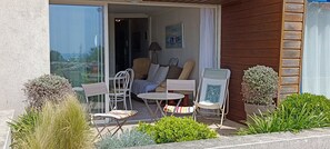 Terrace/patio - Appart 3* I Vue côte sauvage I 4 à 6 couchages (Les Sables-d´Olonne)