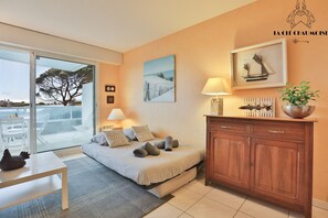 1 bedroom, iron/ironing board, free WiFi