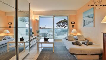 1 chambre, fer et planche Ă repasser, Wi-Fi gratuit