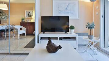 TV