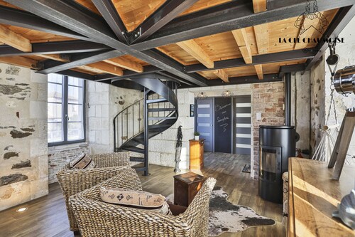 Vivez dans cet ancien sémaphore avec vue mer