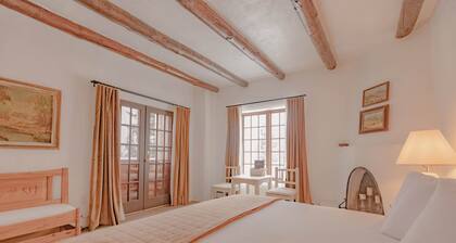 Upstairs King Suite w/ shared deck - 2