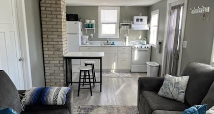 Small Home in the City of Alexandria!