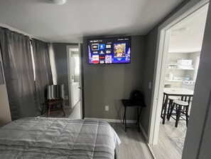 2 chambres, lit parapluie, Wi-Fi, draps fournis