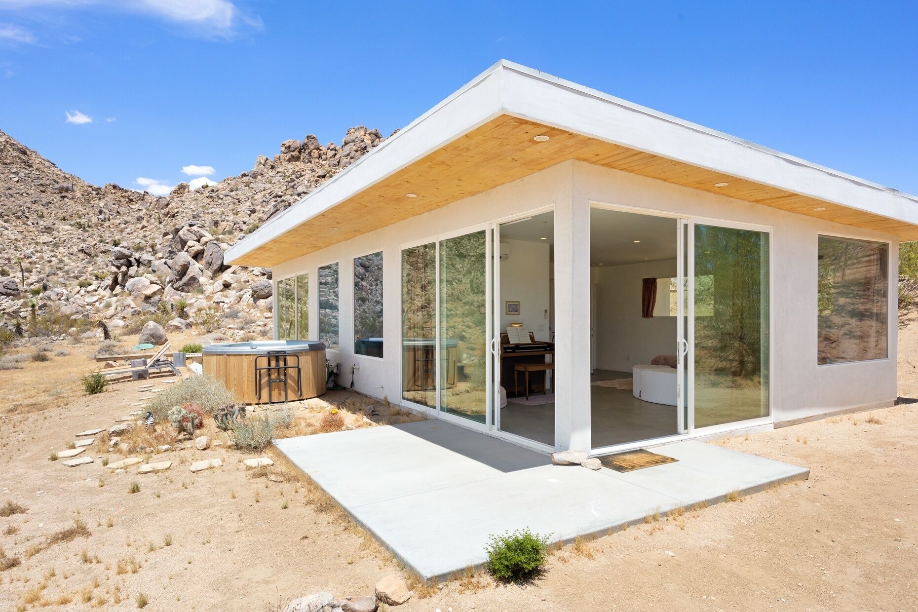 House, 1 Bedroom | Terrace/patio