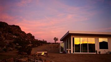 House, 1 Bedroom | Exterior