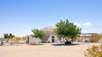 House, 1 Bedroom | Property grounds