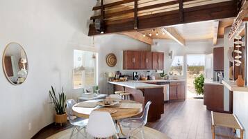 Maison, 1 chambre | Restauration