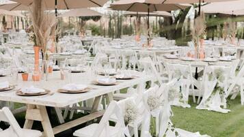 Área para banquetes al aire libre