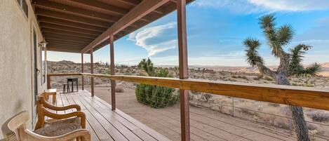 House, 4 Bedrooms | Property grounds