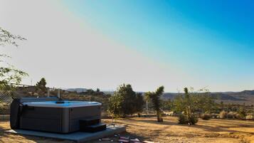 Hus - 4 soveværelser | Udendørs spabad