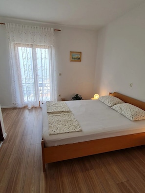 Apartemen (Three Bedroom Apartment with Balcony ) | 3 kamar tidur dan tempat tidur bayi (biaya tambahan)