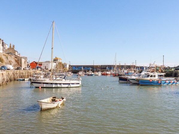 Cottage | Marina