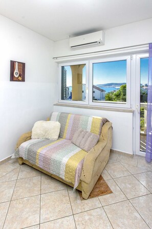 Apartment (Two Bedroom Apartment with Balcony an) | Living room | TV - Apartments N&N (Vodice)