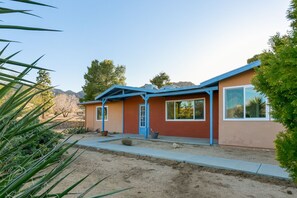 House, 2 Bedrooms | Exterior - Rocky Ridge Retreat - Hot Tub, Fire Pit & Bbq! 2 Bedroom Home by RedAwning (Joshua Tree)