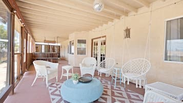 House, 3 Bedrooms | Outdoor dining